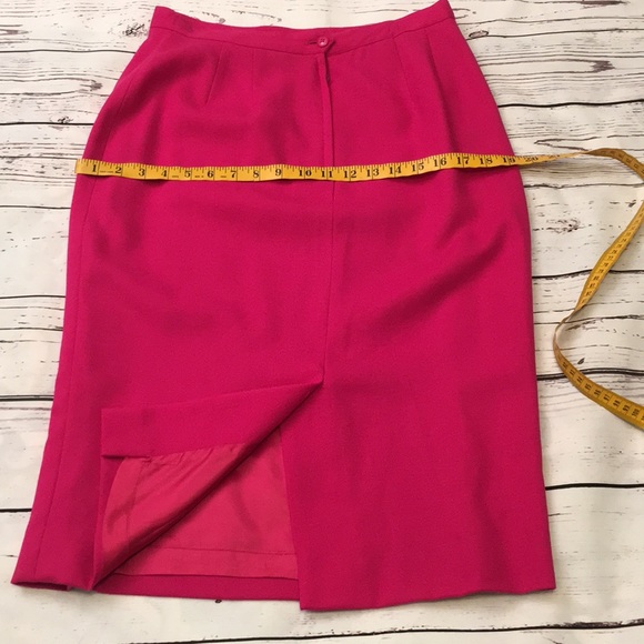 🎉Host Pick🎉Stunning Nolan Miller Beaded Suit😍 - Picture 9 of 9